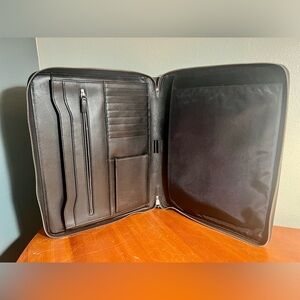 COACH Vintage Black Leather Zippered Portfolio (Fits IPad Pro or 13” MacAir)